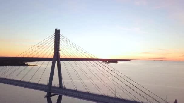 Aerea Bellissimo Scenario Estivo Finlandia Cavo Rimasto Ponte Illuminato Dal — Video Stock