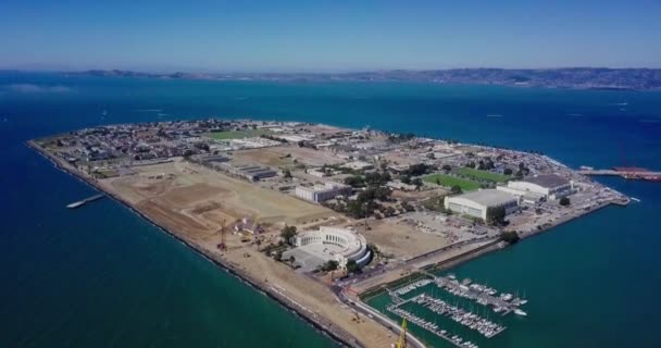 Aerea Drone Vista Dell Isola Del Tesoro San Francisco Bay — Video Stock