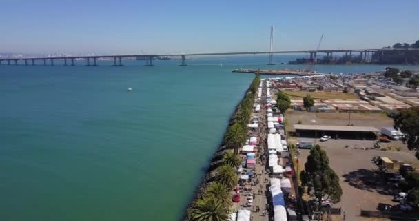 Tesoro Isola Strada Festival Folla Persone Aereo Drone Vista Ponte — Video Stock