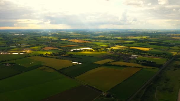 Cerah Hari Medan Pandang Udara Pegunungan Wicklow Indah Lanskap Irlandia — Stok Video