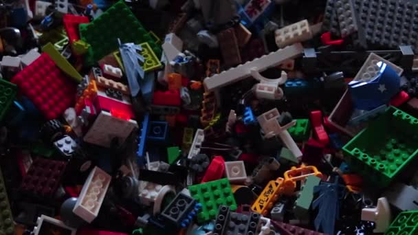 Пошук Фігур Лего Будівель — стокове відео