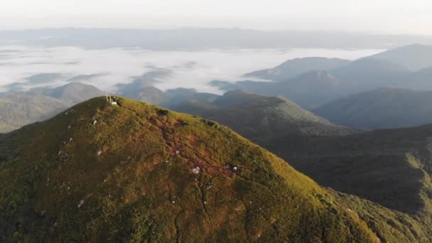 Flygfoto Över Campingplatsen Toppen Regnskog Tropiska Berg Pico Caratuva Brasilien — Stockvideo