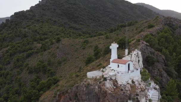 Eglise Perchée Dans Vallée Lecrin Grenade Espagne Avec Couple Touristes — Video