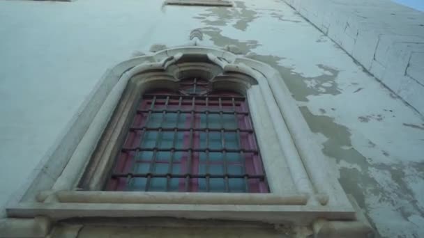 旧里斯本修道院瓷砖博物馆格栅窗户 — 图库视频影像