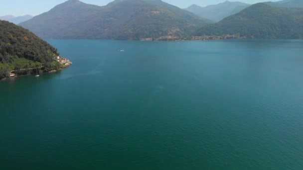 Luftaufnahme Des Lago Maggiore Einem Sonnigen Tag Italien — Stockvideo