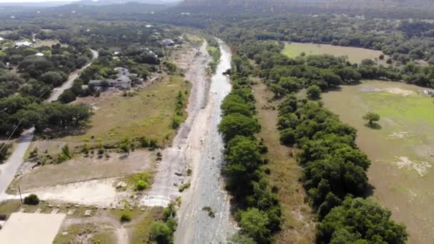 Nehrin Üzerinden Wimberly Teki Blanco Nehrinin Havadan Çekilmiş Görüntüleri Olan — Stok video