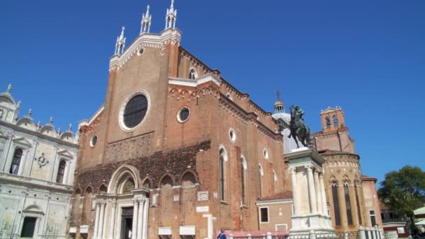 Wide Shot Basilica Dei Santi Giovanni Paolo Venice Italy Sunny — Vídeo de Stock