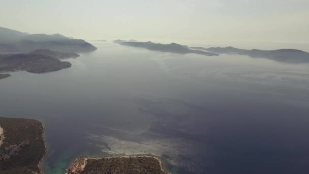 Vuelo Sobre Las Islas Del Desierto Mar Colorido Parque Brijuni — Vídeos de Stock