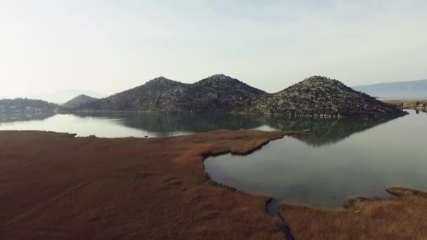 Hırvatistan Neretva Nehri Deltasındaki Tarım Bölgesi Üzerinde Uçuş Hava Görüntüsü — Stok video