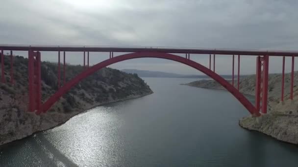 Maslenica Köprüsü Hırvatistan George Daki Kızıl Çelik Köprü Maslenica Boğazı — Stok video