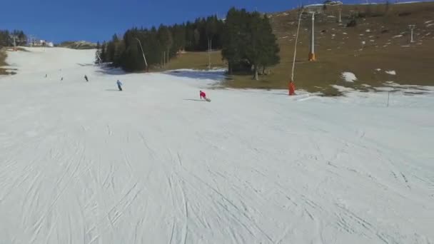 Hava Kayağı Kaldırma Kayak Alanı Görüntüsü Gündüz Vakti Krvavec Slovenya — Stok video