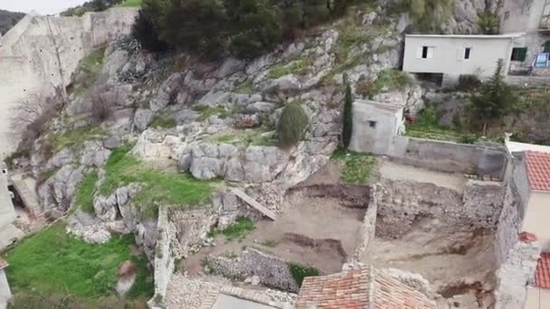 Latanie Nad Miastem Sibenik Panoramiczny Widok Stare Centrum Miasta Wybrzeża — Wideo stockowe