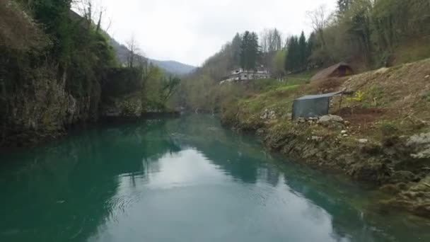 Híd Alatt Repül Soca Folyón Szlovénia — Stock videók