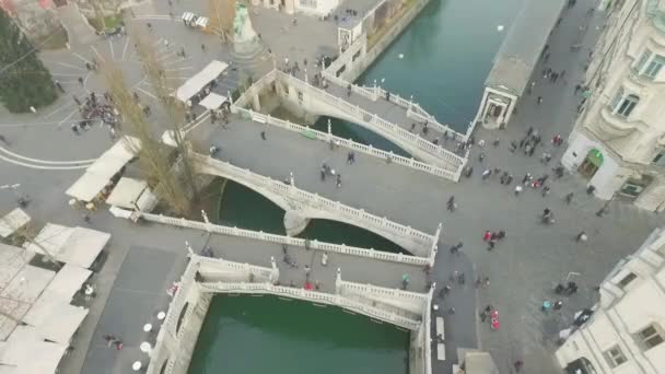 Aerial View Tromostovje Triple Bridge Ljubljana River Ljubljanica Center City — Stock Video