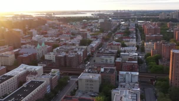 Fast Aerial Spin Harlem Neighborhood New York City Sunrise — Stock Video