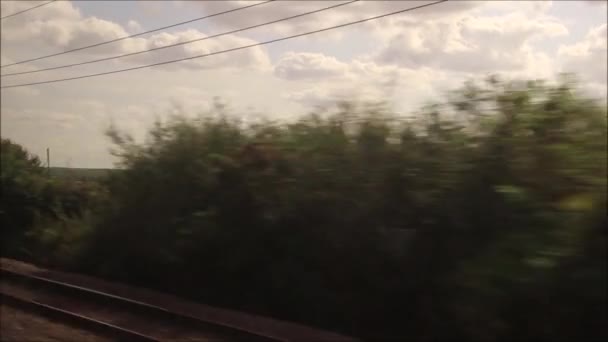 Uma Visão Passageiro Uma Viagem Trem Principal Inglaterra Reino Unido — Vídeo de Stock