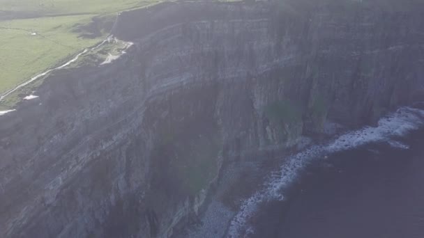 Όμορφη Φωτογραφία Του Εμβληματικού Cliffs Moher Στο County Clare Ιρλανδία — Αρχείο Βίντεο