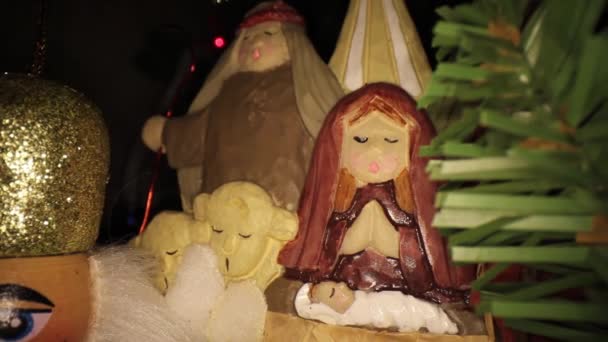 Christbaumschmuck Aus Der Krippe Nussknacker Auf Der Linken Seite Schließlich — Stockvideo