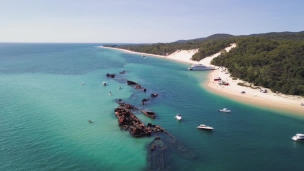 Záběry Dronů Pláži Tangalooma Moreton Islandu Australský Ostrov Queenslandu — Stock video