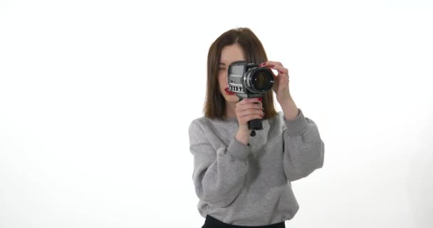 Beautiful Young Blue Eyes Girl Using Old Film Camera Cosina — Stock Video