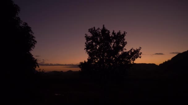 ヴァイアレスでの太陽の昇る日は早い — ストック動画