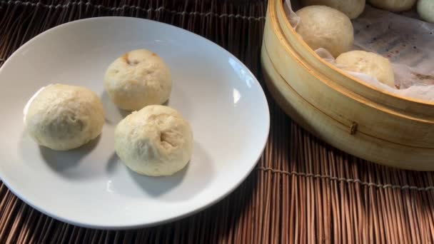 Finishing Plated Steamed Buns Adding Green Onions Soy Sauce Buns — Stock Video