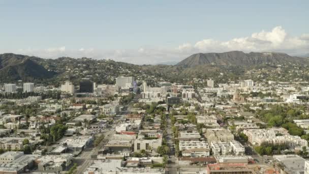 Flug Über Hollywood Kalifornien Mit Hollywood Boulevard Und Dem Hollywood — Stockvideo