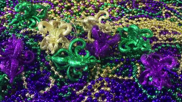 Funklende Mardi Gras Ornamenter Farverige Perler – Stock-video