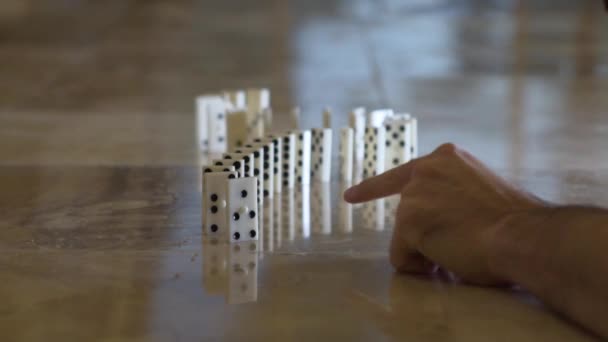 Domino Jatuh Dalam Gerakan Lambat — Stok Video