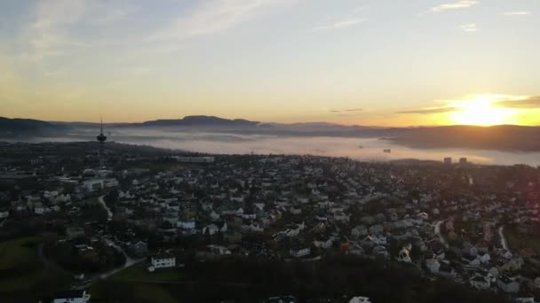 Hiperlapso Cidade Trondheim Noruega Céu Durante Pôr Sol — Vídeo de Stock