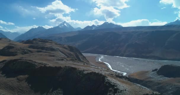 Spiti Himalaje Widok Lotu Ptaka Surrealistyczną Górską Dolinę Jesienią Jasny — Wideo stockowe