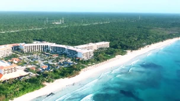 Ocean Water Approaching Resorts Coastal Beach Mexico — Stock Video