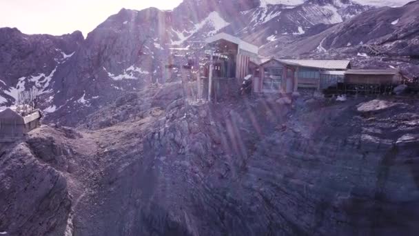 Teleférico Estación Montaña Nieve Jade Dragon Lijiang China — Vídeo de stock