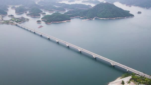 Bridge Qiandao Lake China — Stockvideo