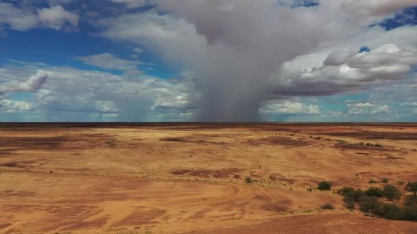 Drone Filmato Nube Scoppiata Asciutto Queensland Occidentale Outback Pianura — Video Stock