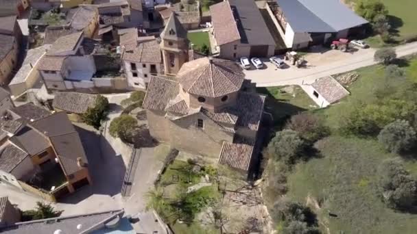 Vista Pájaro Una Iglesia Tranquila Ciudad Labata España — Vídeo de stock