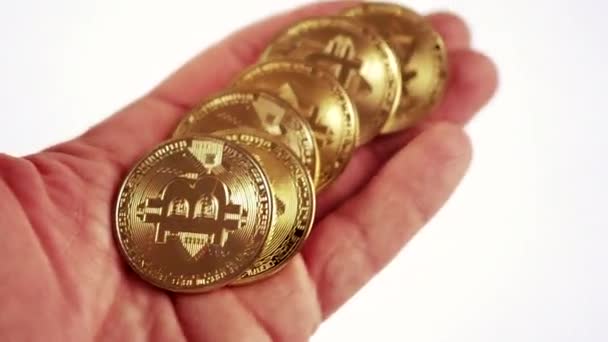 Bitcoin Crypto Moneda Celebración Mano Voltear Monedas Oro Bitcoin Entonces — Vídeos de Stock