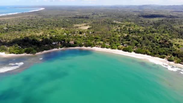 Вид Повітря Красивий Пляж Зелену Рослинність Мадагаскарі — стокове відео