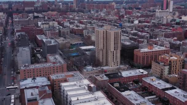 Aerial Diagonal Flight Harlem Neighborhood New York City Just Sunrise — Stock Video