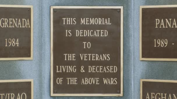 Памятная Доска Военного Мемориала — стоковое видео