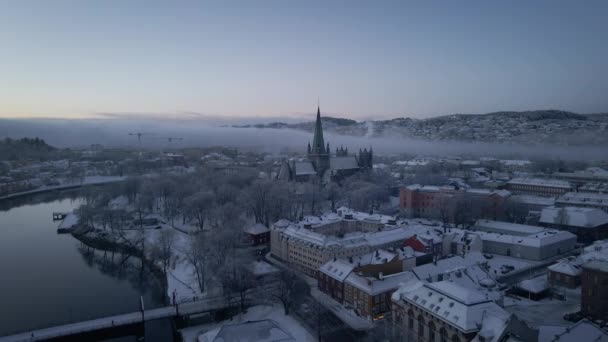Norveç Trondelag Trondheim City Deki Nidaros Katedrali Doğru Uçuyor Hava — Stok video