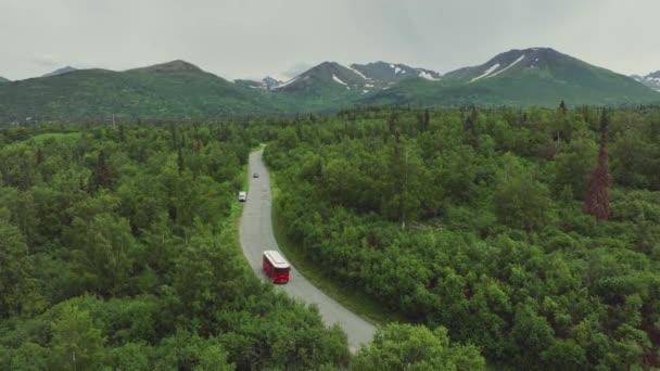 Anchorage Alaska Traveling Tramvay Otobüsü Arabası Olan Bir Ülke Yolunun — Stok video