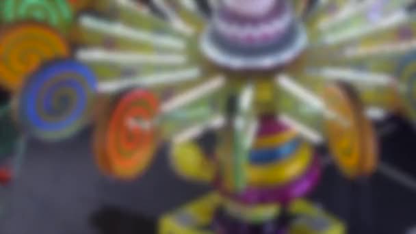 Clown Wazig Spinnen Carnaval Ride State Fair Amusement — Stockvideo