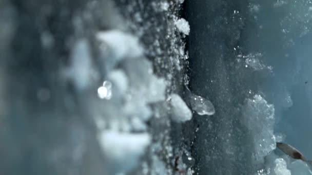 Χιόνι Και Πάγος Στο Driveway Verticle Slide Δεξιά — Αρχείο Βίντεο