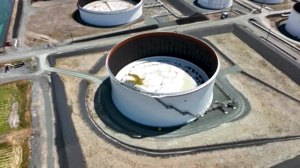 Overhead Drone Shot Oil Refinery Storage Tank — Stock Video