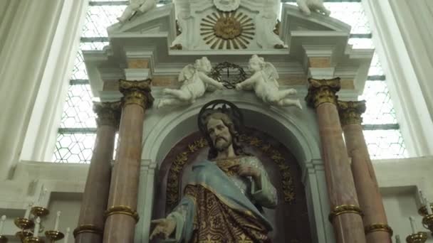 Estatua Jesucristo Iglesia Scherpenheuvel Bélgica — Vídeo de stock