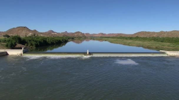 Ein Wehr Oranje Fluss Südafrika — Stockvideo