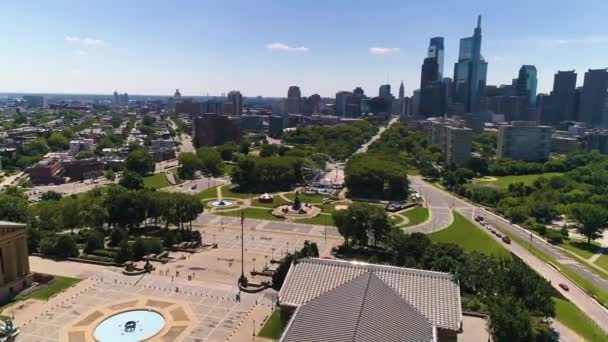 Аэрофотошот Филадельфии Skyline Художественный Музей — стоковое видео
