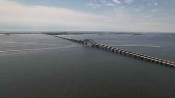 Una Vista Aérea Del Gran Puente Bahía Sur Una Mañana — Vídeo de stock