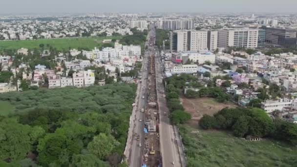 Heli Luftaufnahme Der Stadt Chennai Die Den Bau Der Bahn — Stockvideo